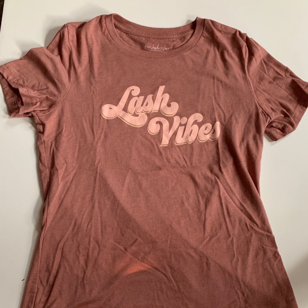 “Lash Vibes” Lash tee